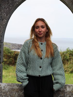 CROPPED ARAN CARDIGAN (CAC)