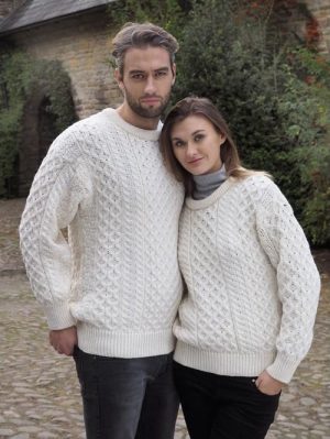 ARAN HEAVYWEIGHT CREW NECK SWEATER C311